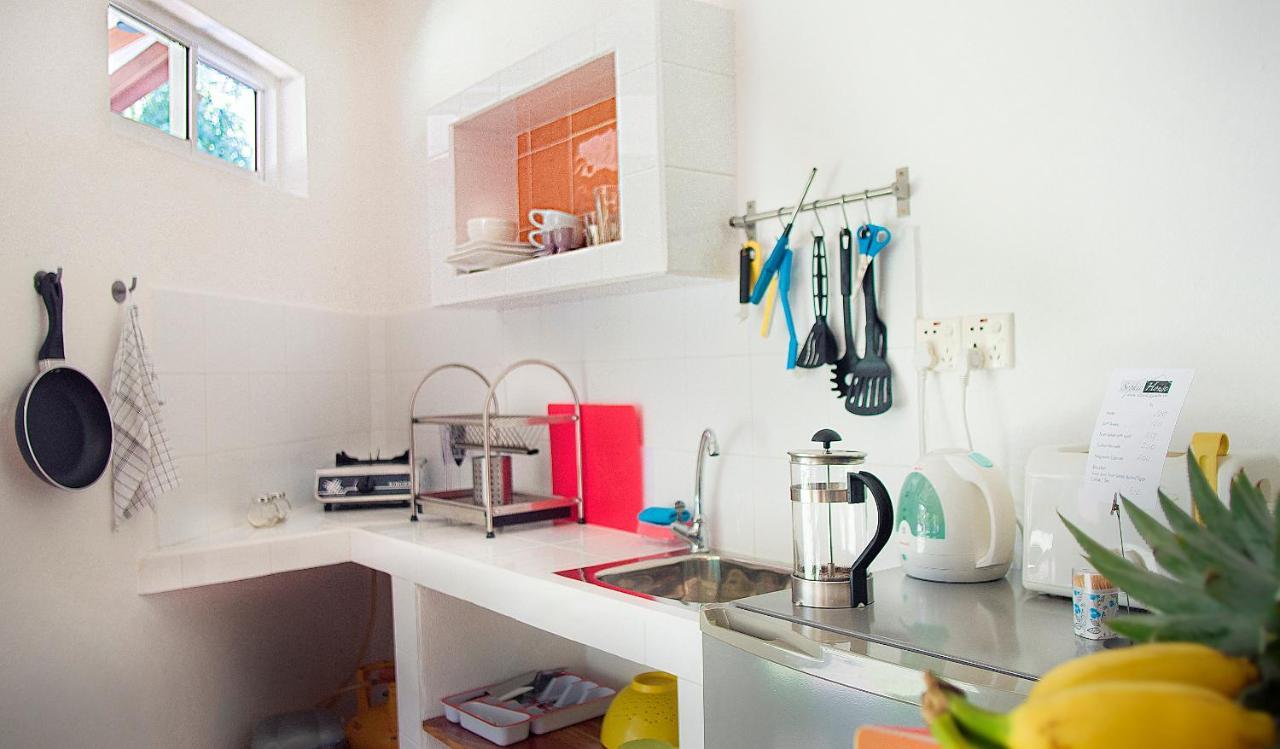Sophie House Apartment Хикадува Екстериор снимка