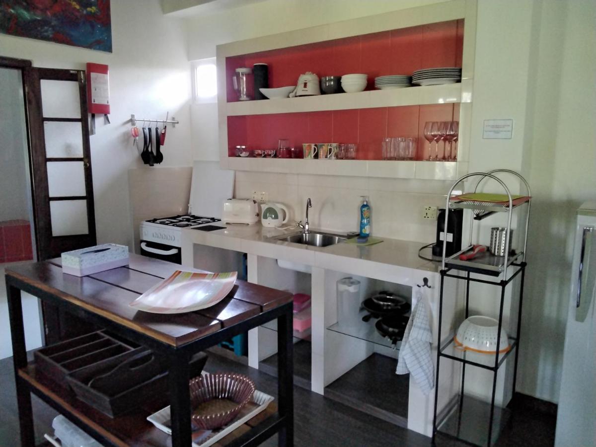 Sophie House Apartment Хикадува Екстериор снимка